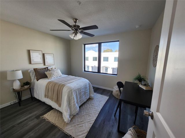 4370 CAMBIO GARDENS COURT, Tampa, FL 33610