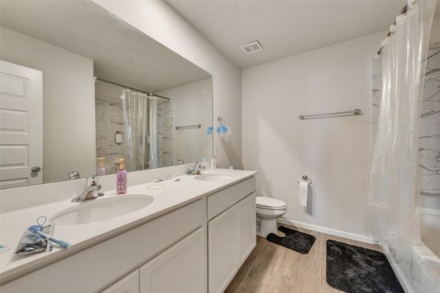 1316 Fox Glen Trail, Crowley, TX 76036