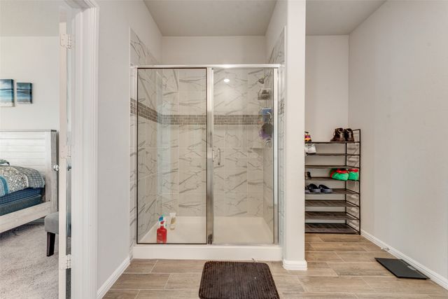 1316 Fox Glen Trail, Crowley, TX 76036