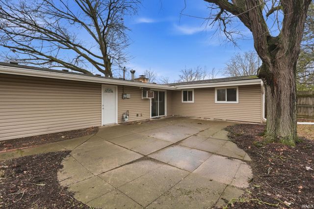 6508 Birchdale Drive, Fort Wayne, IN 46815