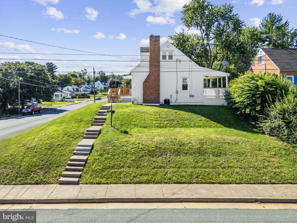 839 WILLIAM ST, Front Royal, VA 22630