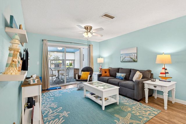 5055 LIVE OAK CIRCLE 5055, Bradenton, FL 34207