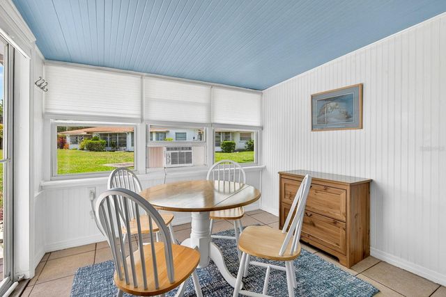 5055 LIVE OAK CIRCLE 5055, Bradenton, FL 34207