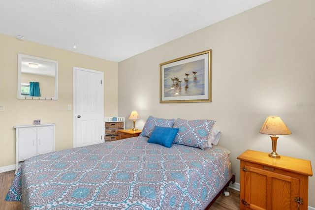 5055 LIVE OAK CIRCLE 5055, Bradenton, FL 34207