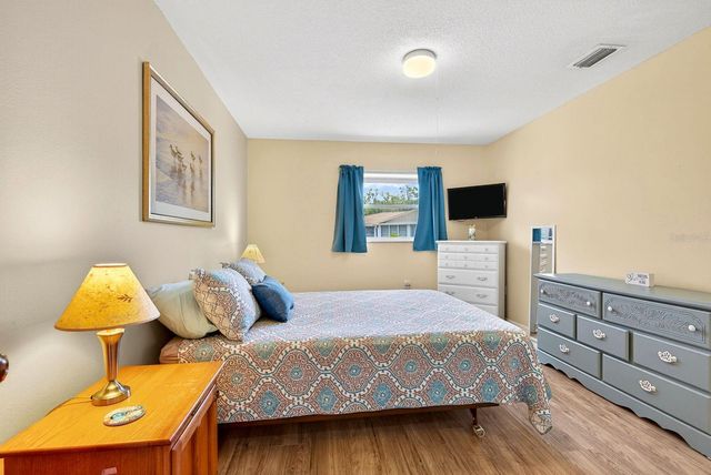 5055 LIVE OAK CIRCLE 5055, Bradenton, FL 34207