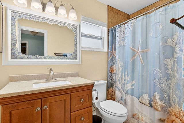 5055 LIVE OAK CIRCLE 5055, Bradenton, FL 34207