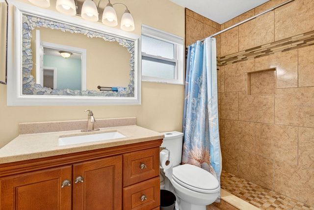 5055 LIVE OAK CIRCLE 5055, Bradenton, FL 34207