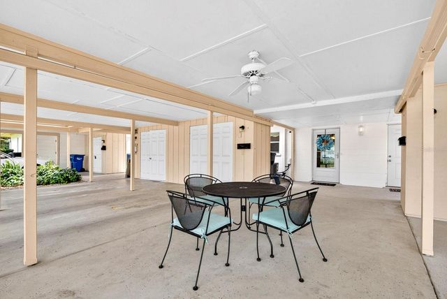 5055 LIVE OAK CIRCLE 5055, Bradenton, FL 34207