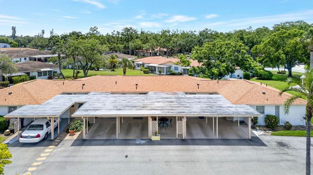 5055 LIVE OAK CIRCLE 5055, Bradenton, FL 34207