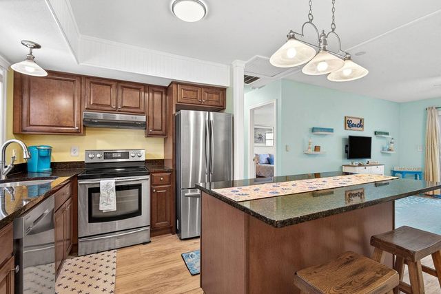 5055 LIVE OAK CIRCLE 5055, Bradenton, FL 34207