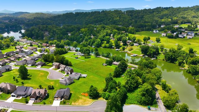 4293 Anchor Pointe Drive, Kingsport, TN 37660