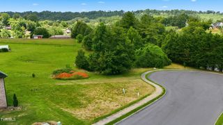 4293 Anchor Pointe Drive, Kingsport, TN 37660