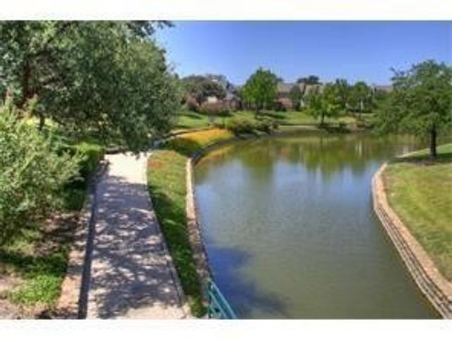 907 Canal, Irving, TX 75063