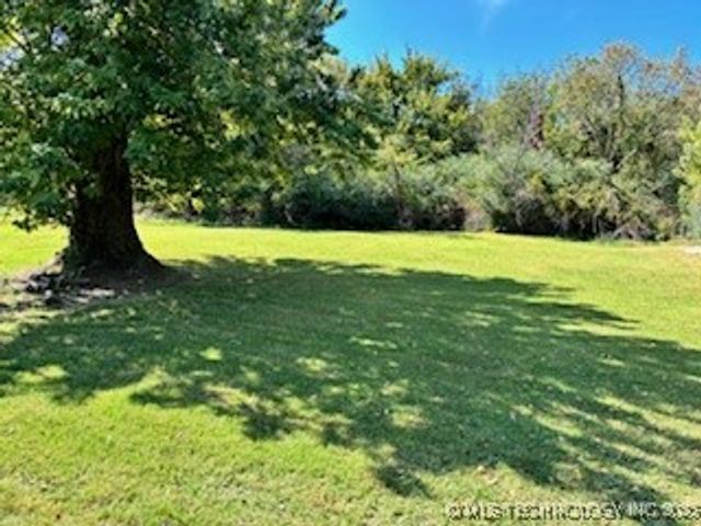 1407 S 9th Street, Mcalester, OK 74501