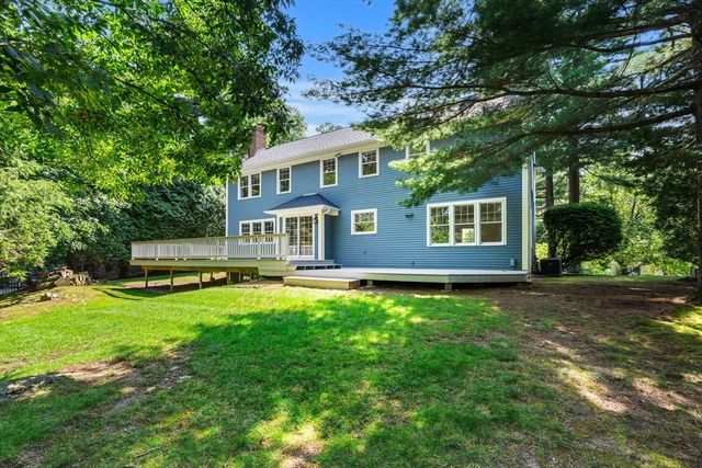 6 Davey Ln, Winchester, MA 01890