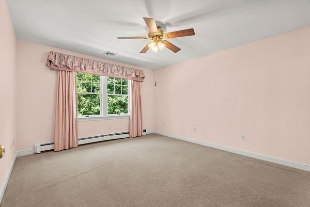 6 Davey Ln, Winchester, MA 01890