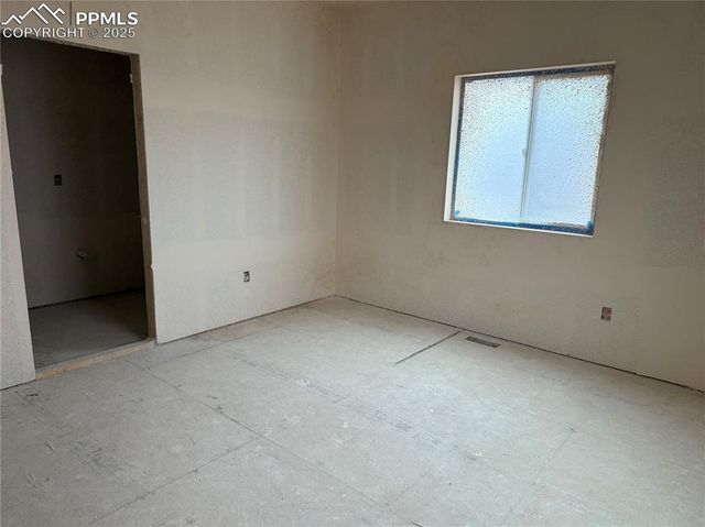 20 Pendelton Circle, Colorado Springs, CO 80904