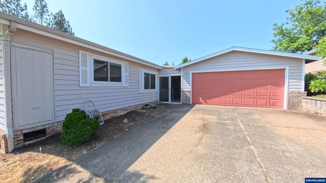 2120 Robins (#2) Ln SE 2, Salem, OR 97306