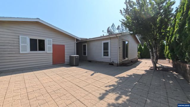 2120 Robins (#2) Ln SE 2, Salem, OR 97306