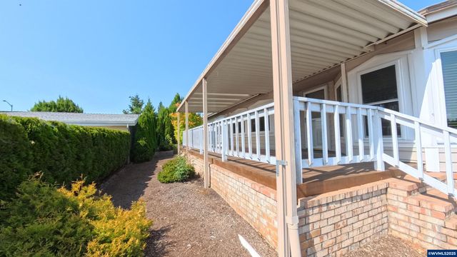 2120 Robins (#2) Ln SE 2, Salem, OR 97306