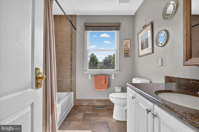 4205 MICHENER RD, Doylestown, PA 18902