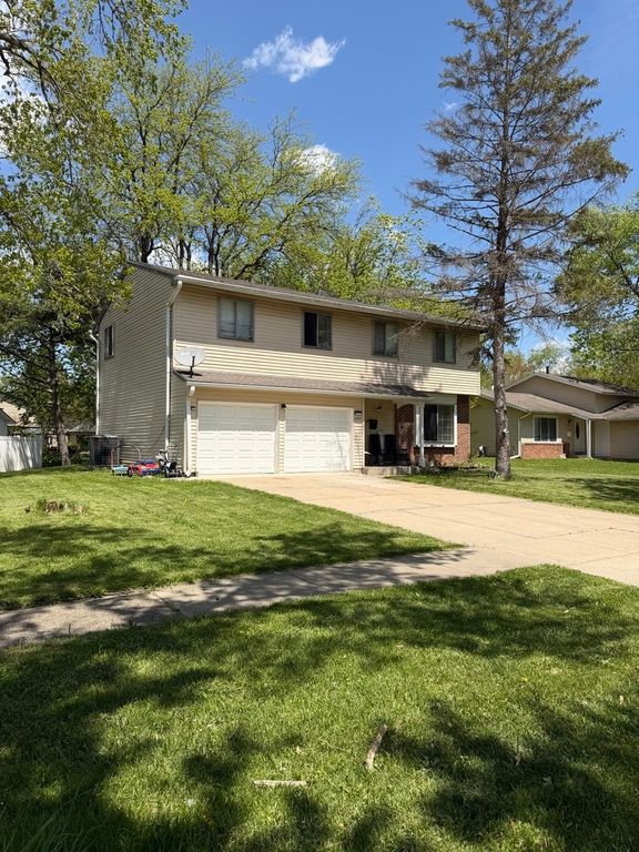 1064 Amherst Lane, University Park, IL 60484