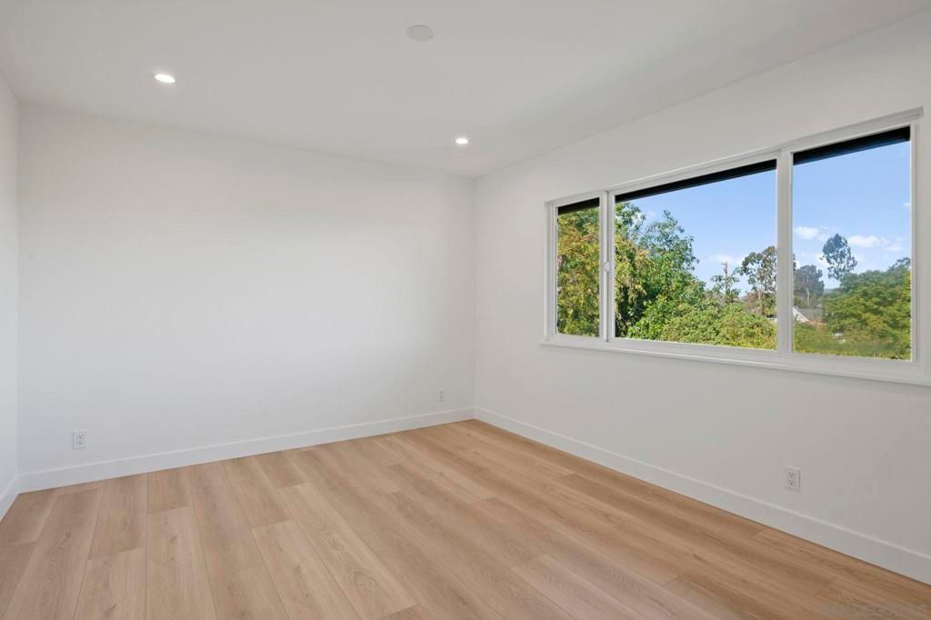 Image 17 of property listing at 11228 Constellation Dr., El Cajon, CA 92020