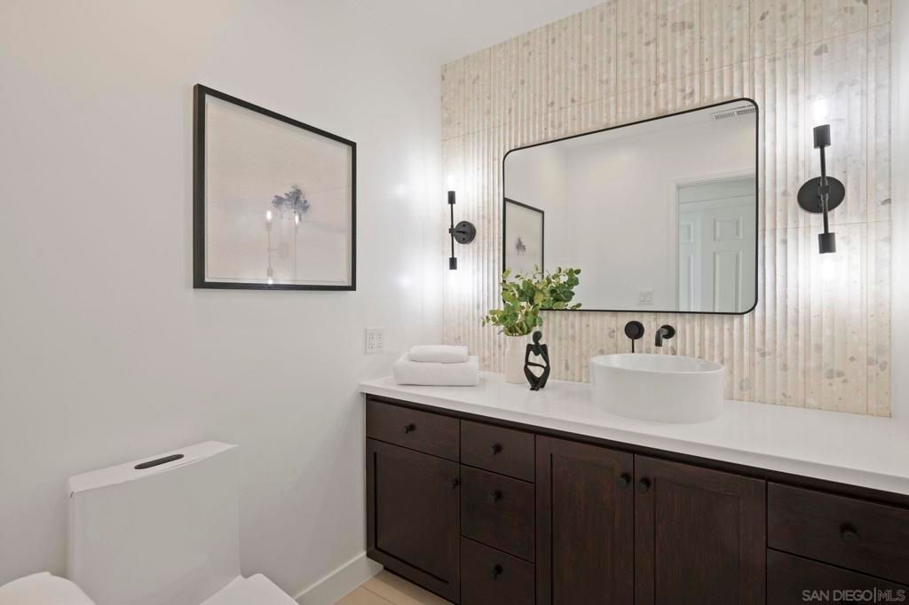 Image 38 of property listing at 11228 Constellation Dr., El Cajon, CA 92020