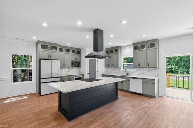 1713 Macedonia AVE, Suffolk, VA 23436
