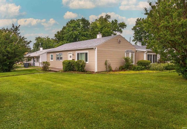 601 W Mill Road, Evansville, IN 47710