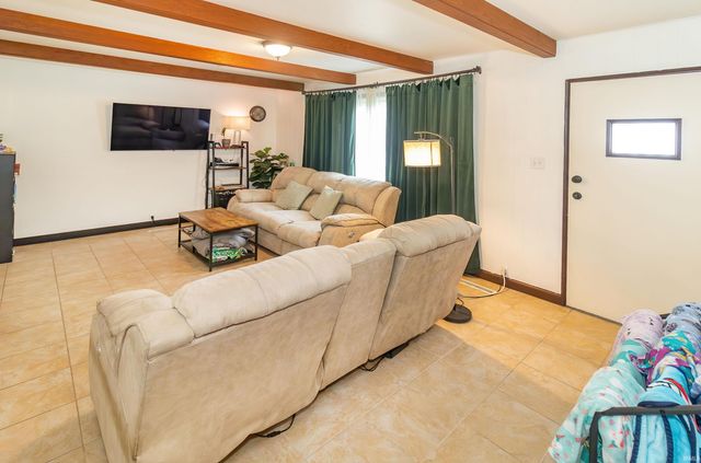 601 W Mill Road, Evansville, IN 47710