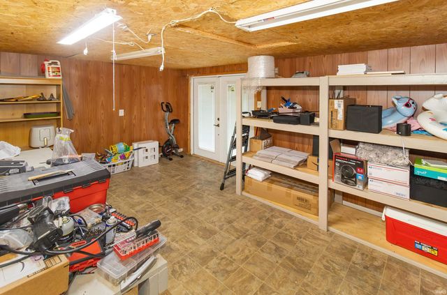 601 W Mill Road, Evansville, IN 47710