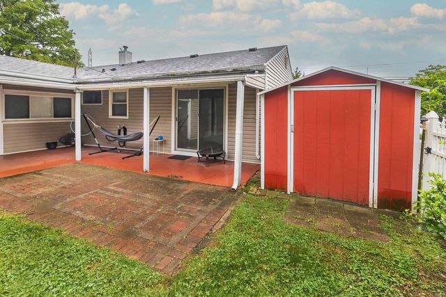 601 W Mill Road, Evansville, IN 47710