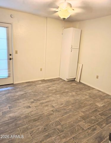 461 W HOLMES Avenue 188, Mesa, AZ 85210