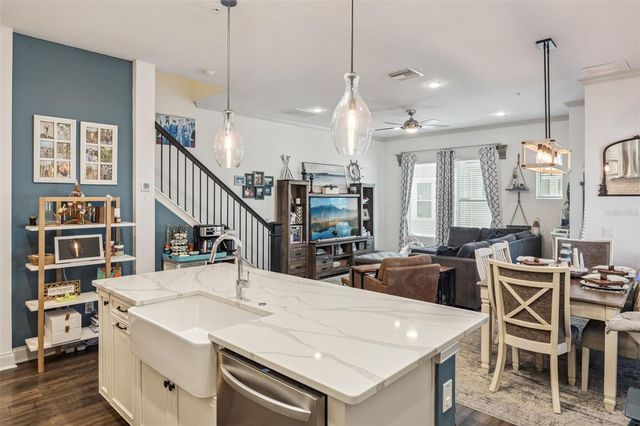 1015 LYCHEE COURT, Lake Mary, FL 32746