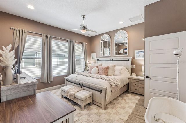 1015 LYCHEE COURT, Lake Mary, FL 32746