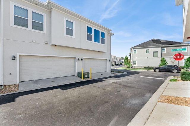 1015 LYCHEE COURT, Lake Mary, FL 32746