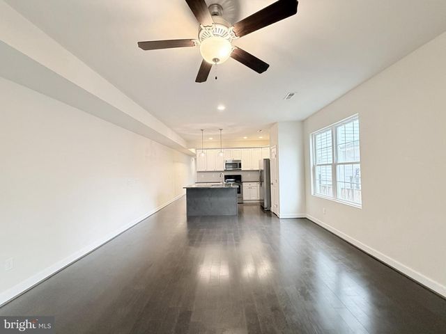 606 SHEPHERD ST, Fredericksburg, VA 22401