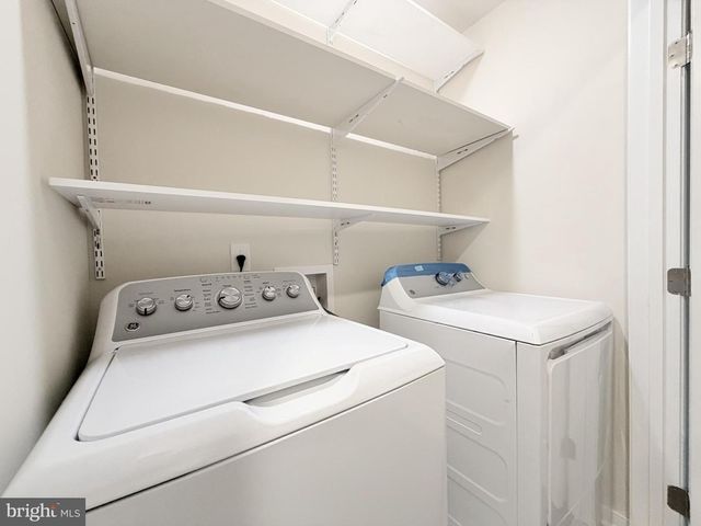 606 SHEPHERD ST, Fredericksburg, VA 22401