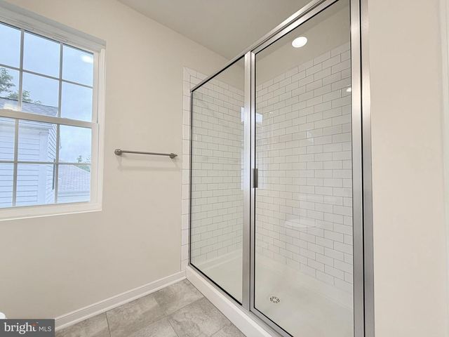 606 SHEPHERD ST, Fredericksburg, VA 22401