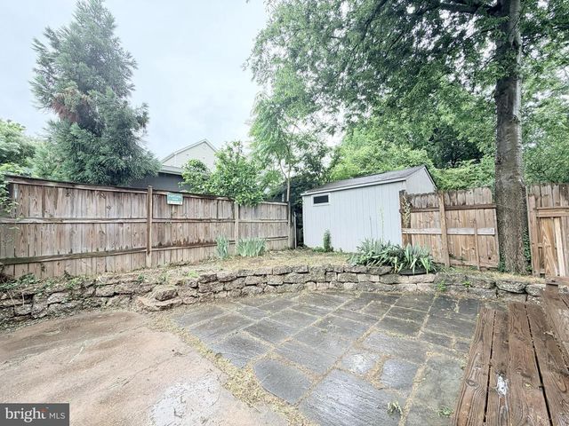 606 SHEPHERD ST, Fredericksburg, VA 22401
