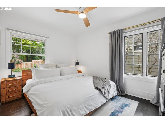 2730 Sw OLD ORCHARD Rd, Portland, OR 97201