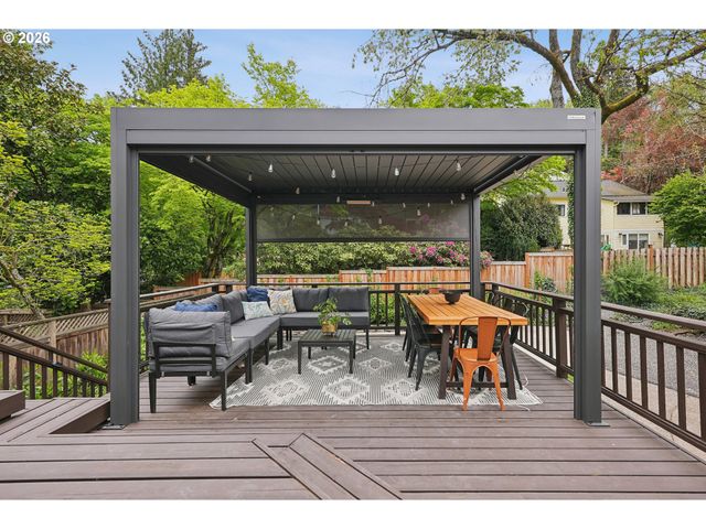 2730 Sw OLD ORCHARD Rd, Portland, OR 97201