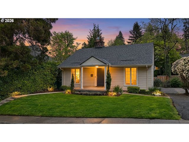 2730 Sw OLD ORCHARD Rd, Portland, OR 97201