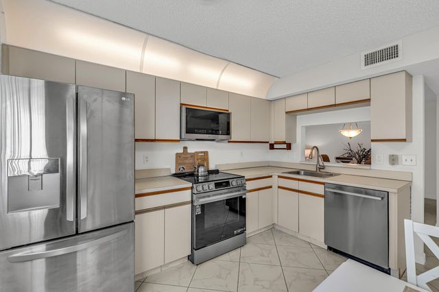 15234 Lakes Of Delray Boulevard G 244, Delray Beach, FL 33484