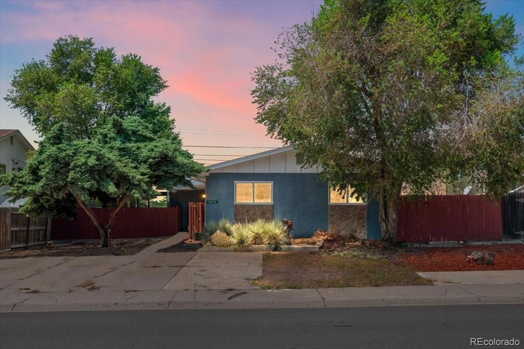3215 Baltimore Avenue, Pueblo, CO 81008