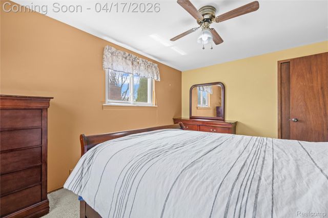 19534 Coachwood Road, Riverview, MI 48193