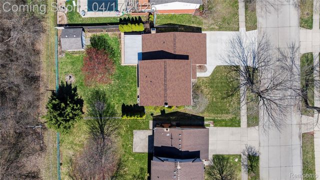 19534 Coachwood Road, Riverview, MI 48193