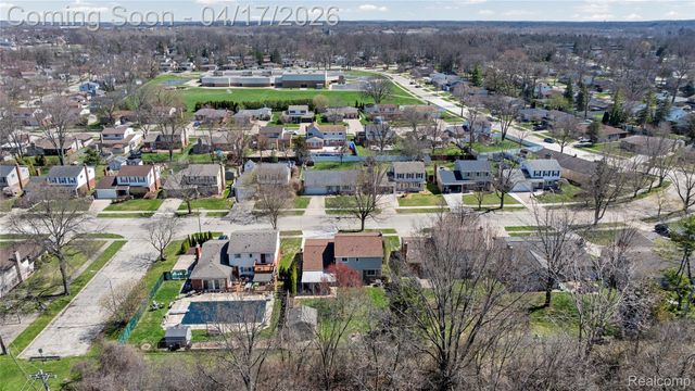 19534 Coachwood Road, Riverview, MI 48193