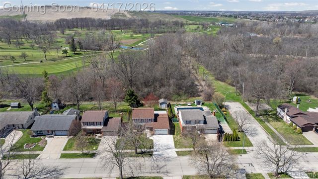 19534 Coachwood Road, Riverview, MI 48193